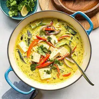 Delicious Thai Green Curry With Tofu in Just 30 Minutes